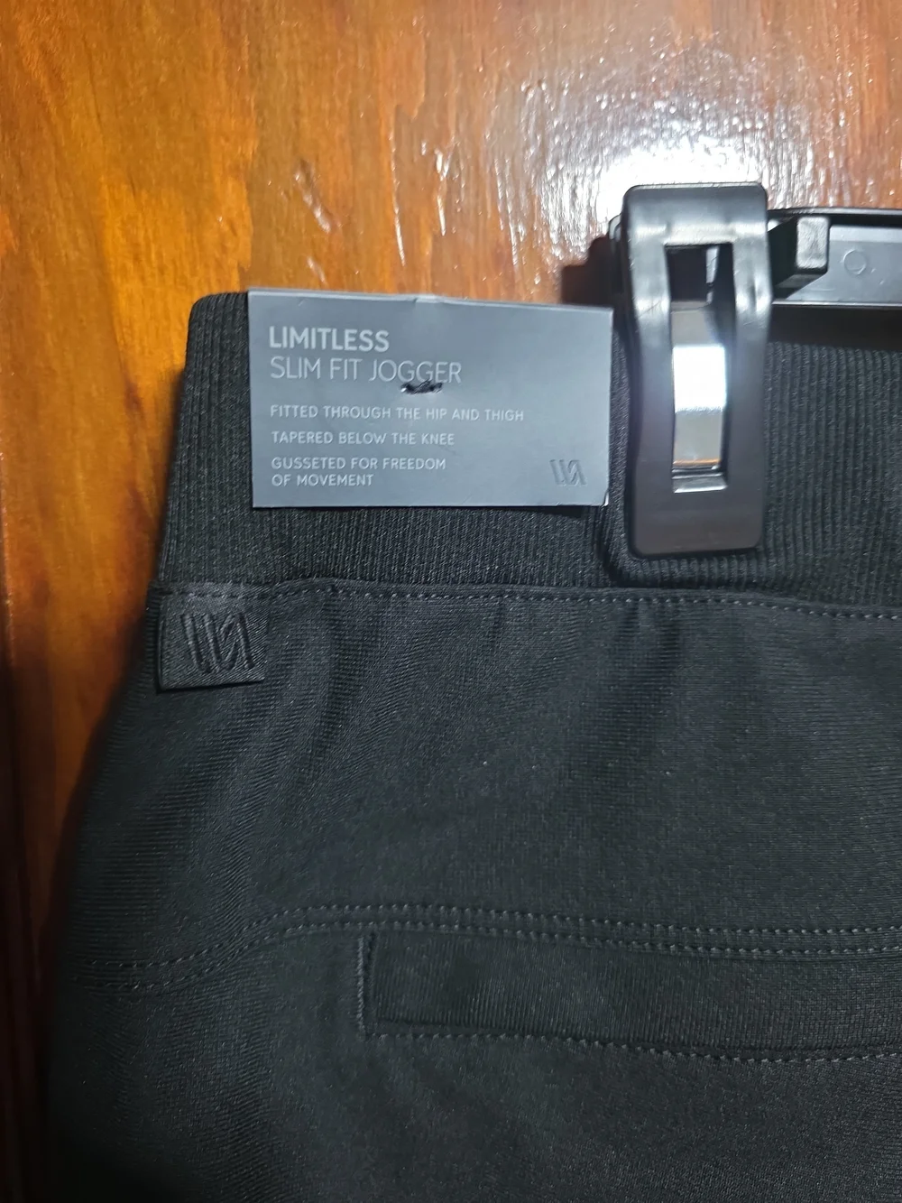 Men's VRST Limitless Slim Fit Jogger XL NWT Black
